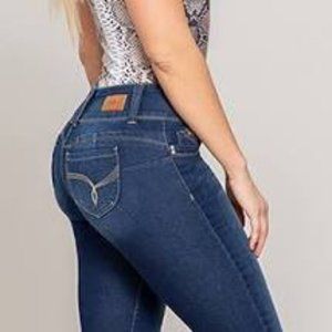 Wanna Betta Butt Jeans